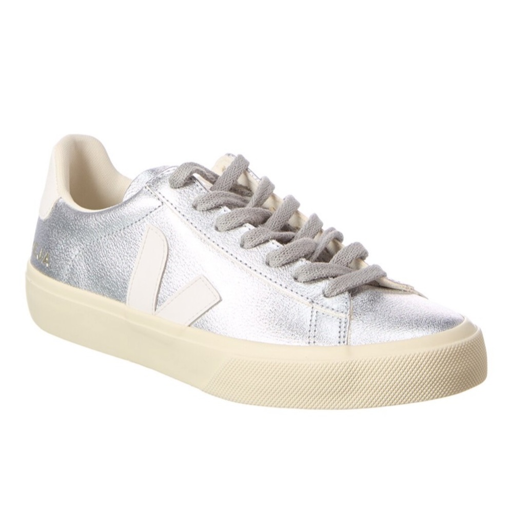 Silver Veja Campos